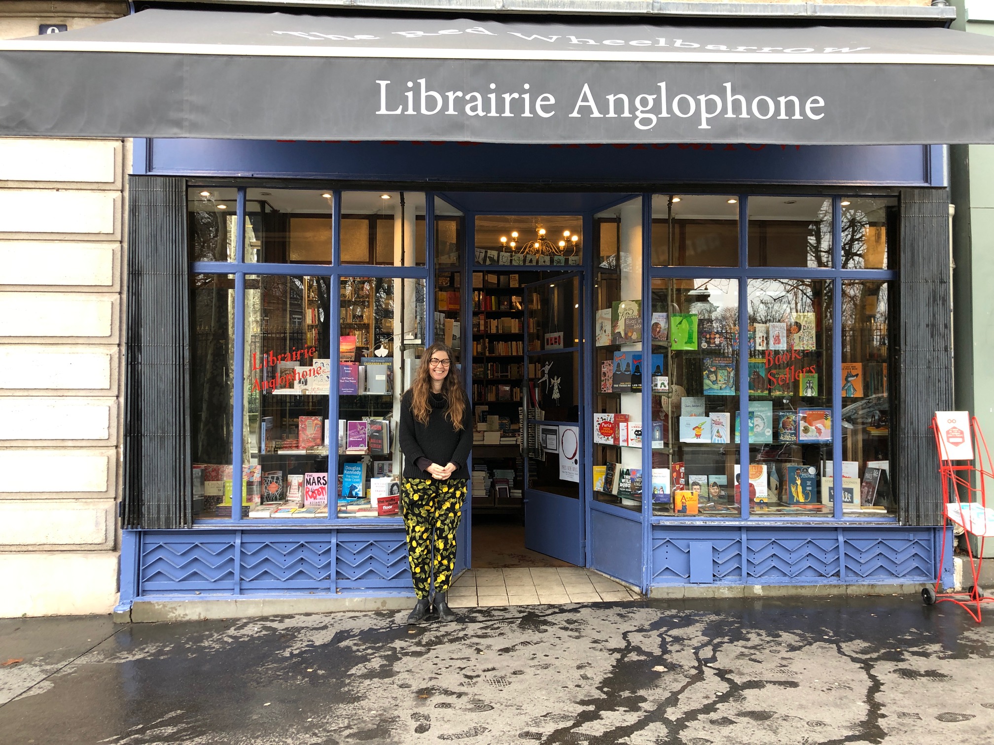 The Red Wheelbarrow Bookstore Shines in New Location